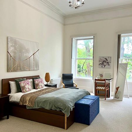 Grosvenor Apartments In Bath - Great For Families, Groups, Couples, 80 Sq M, Parking Extérieur photo