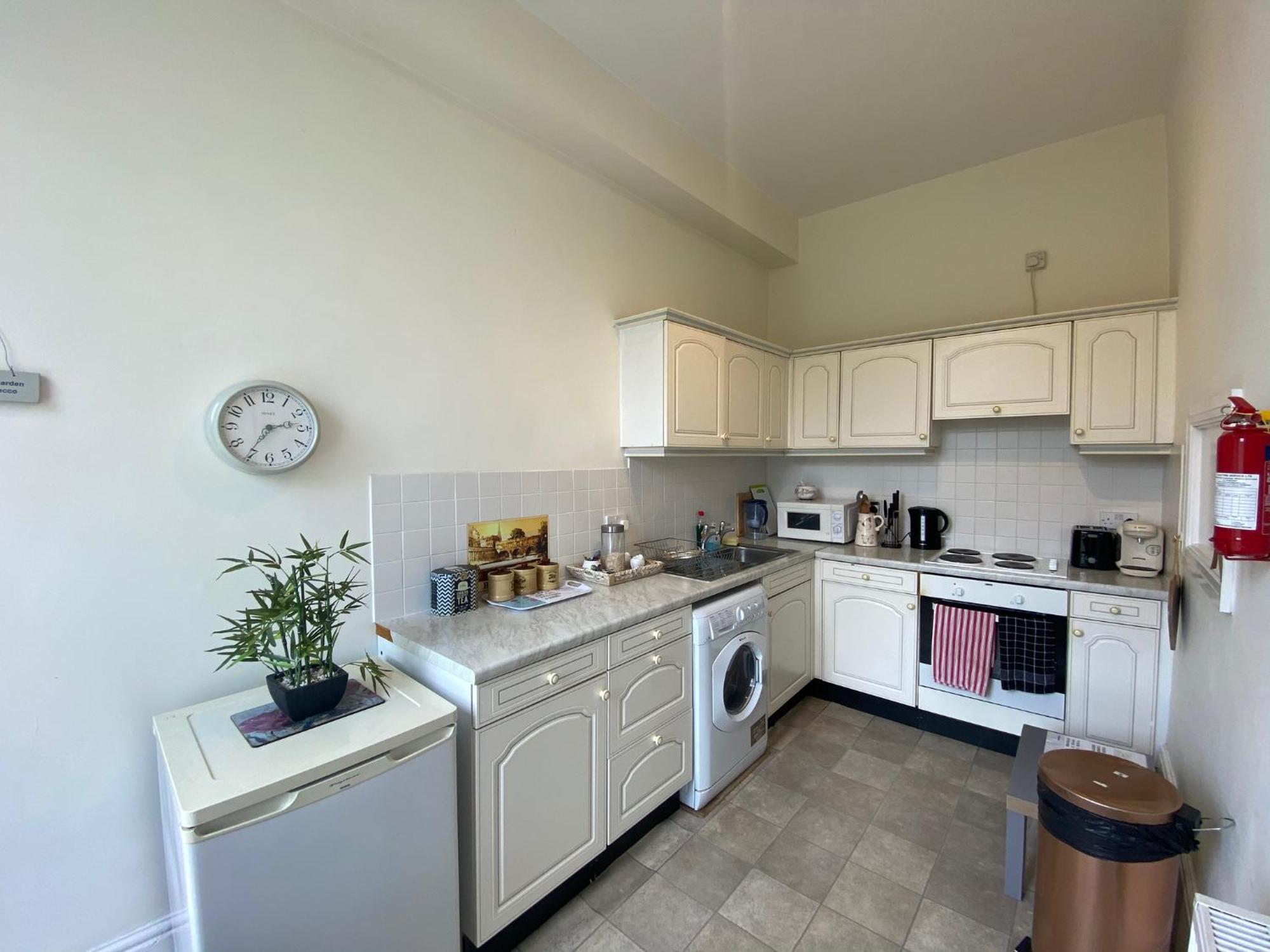 Grosvenor Apartments In Bath - Great For Families, Groups, Couples, 80 Sq M, Parking Extérieur photo