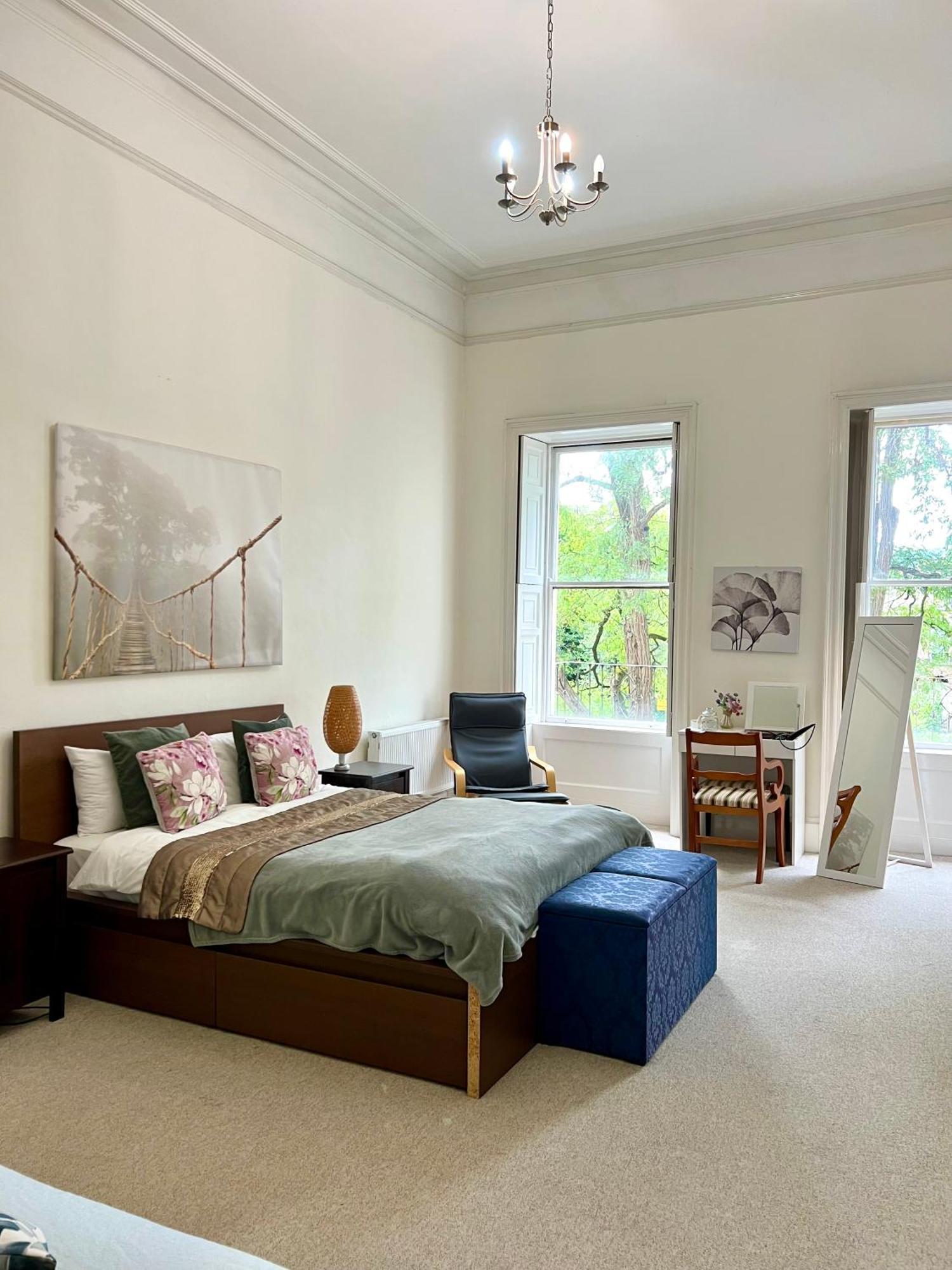 Grosvenor Apartments In Bath - Great For Families, Groups, Couples, 80 Sq M, Parking Extérieur photo
